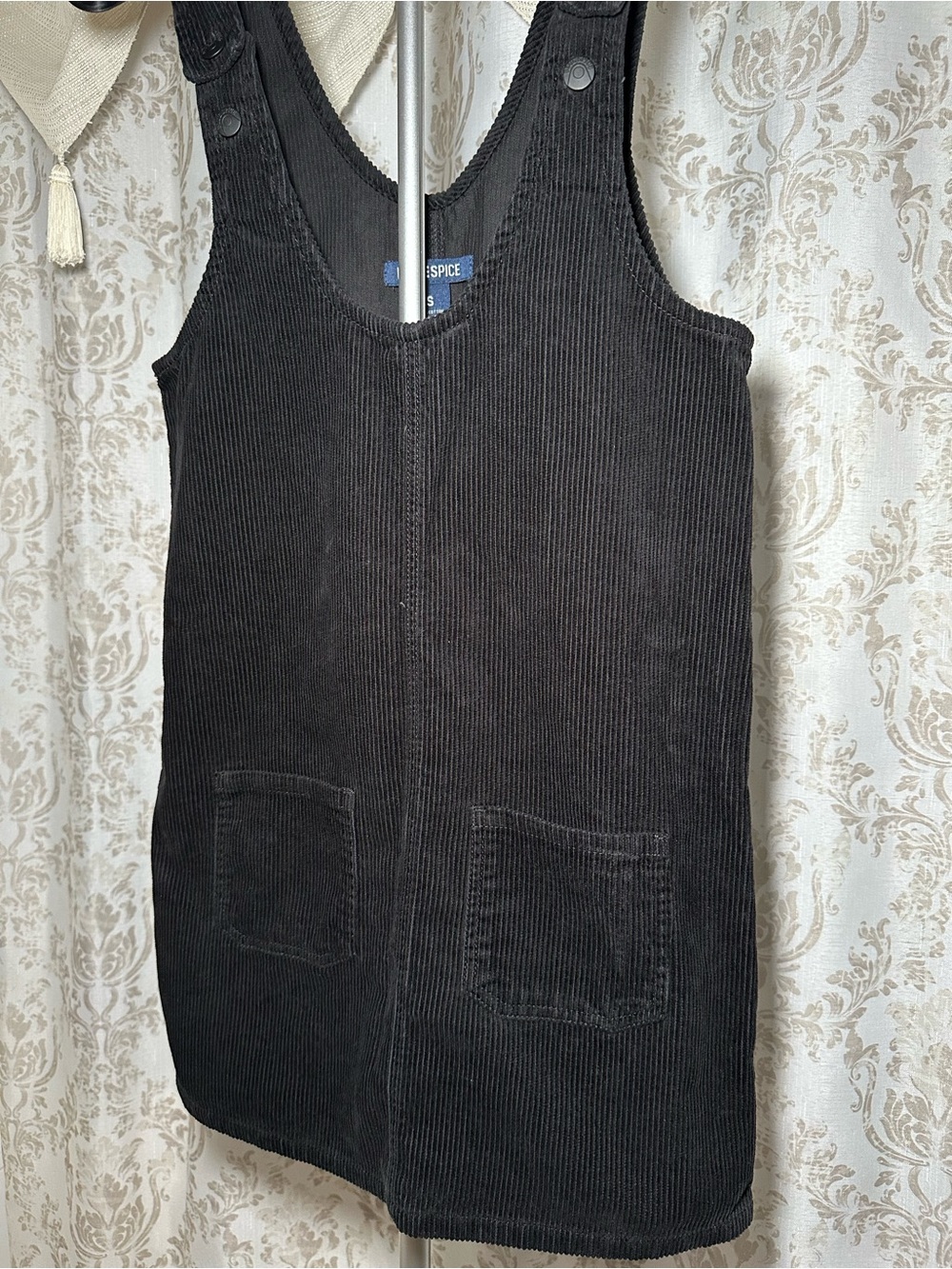 Subcategory Identification - Picture 3 of 10